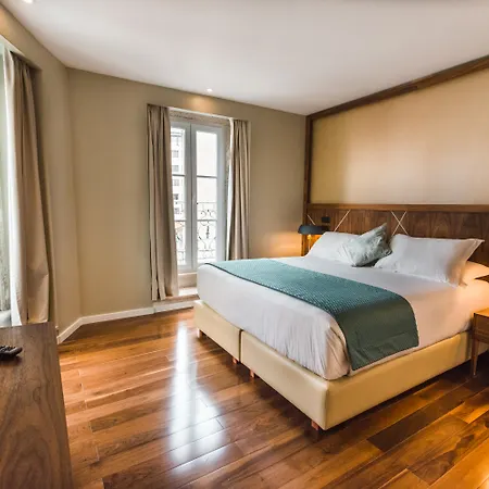 מלון Rossio Boutique 4*