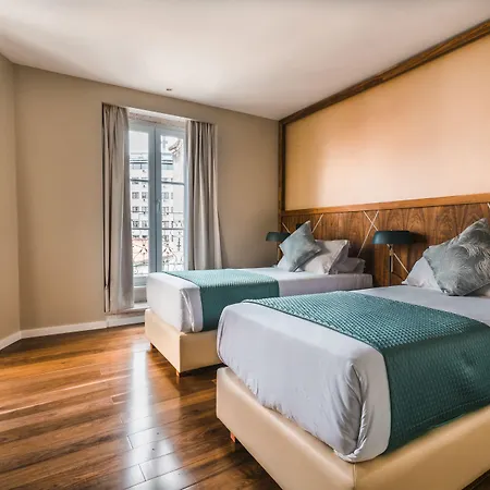 מלון Rossio Boutique 4*